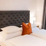奥贝尔苏兹博古特旅馆 公寓